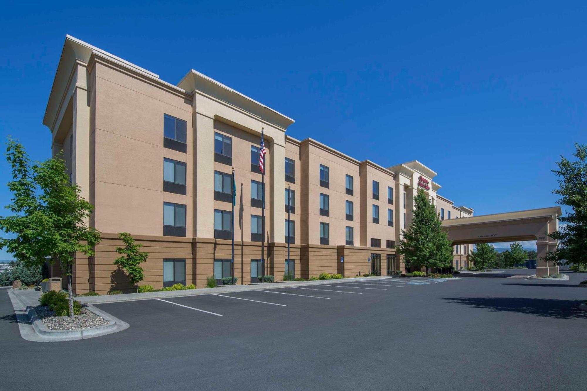 Hampton Inn & Suites By Hilton Уала Уала Екстериор снимка