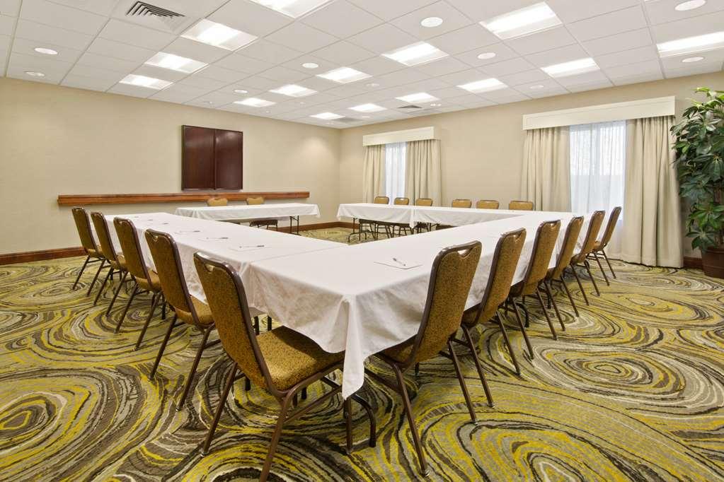 Hampton Inn & Suites By Hilton Уала Уала Съоръжения снимка